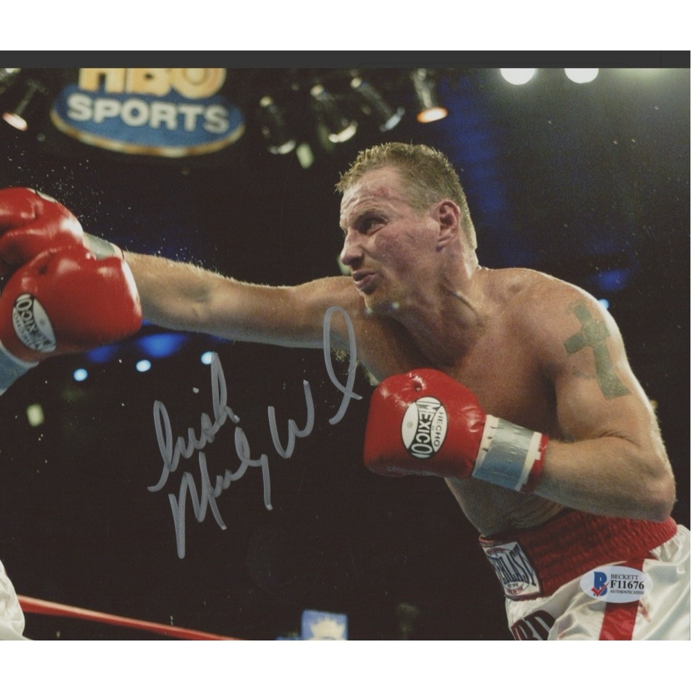Micky Ward Signed 8x10 Photo Inscribed "Irish" (Beckett COA)